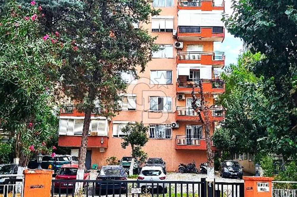 Kadıköy Zühtüpaşa'da Ferah 3+1 Kiralık Daire