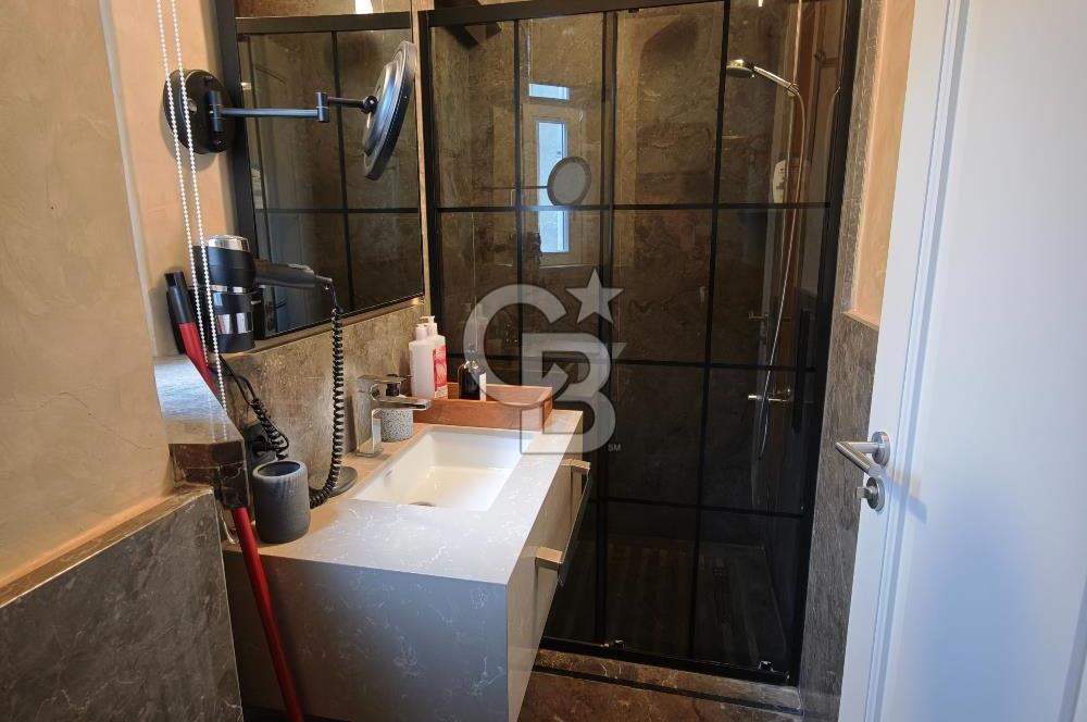 GALATA TARİHİ BİNADA, 2+1, EŞYALI KİRALIK DAİRE