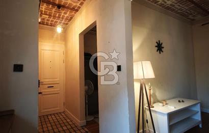 GALATA TARİHİ BİNADA, 2+1, EŞYALI KİRALIK DAİRE