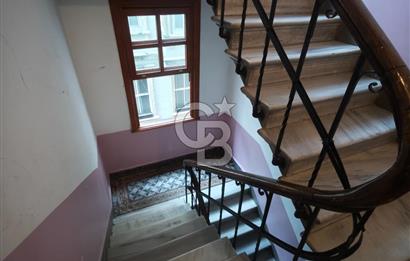 GALATA TARİHİ BİNADA, 2+1, EŞYALI KİRALIK DAİRE