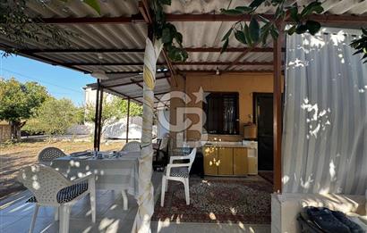 555 m2 arsa içerisinde Müstakil ev
