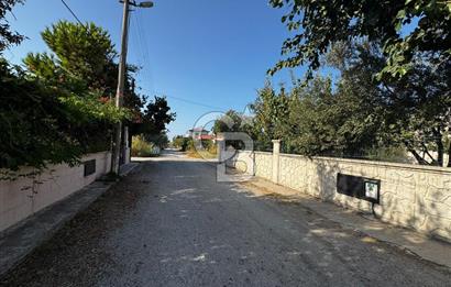555 m2 arsa içerisinde Müstakil ev