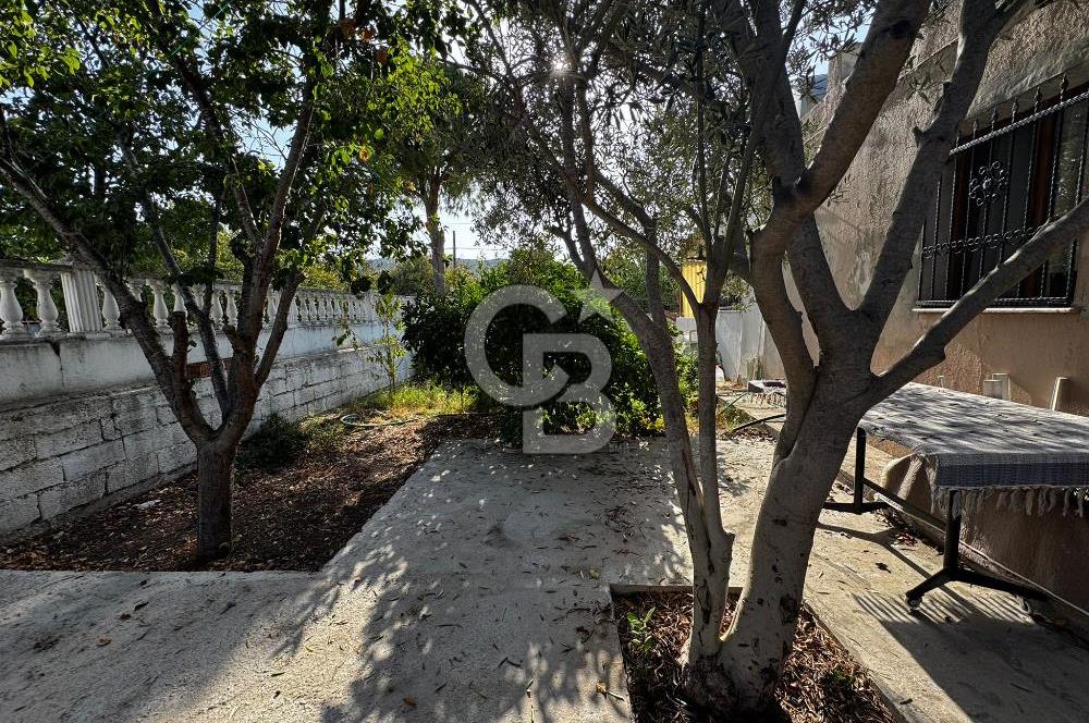 555 m2 arsa içerisinde Müstakil ev