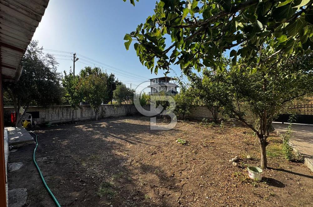 555 m2 arsa içerisinde Müstakil ev