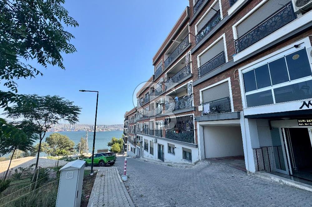 İzmir Bayraklı’da Geniş ve Deniz Manzaralı 2+1 Fırsat Daire