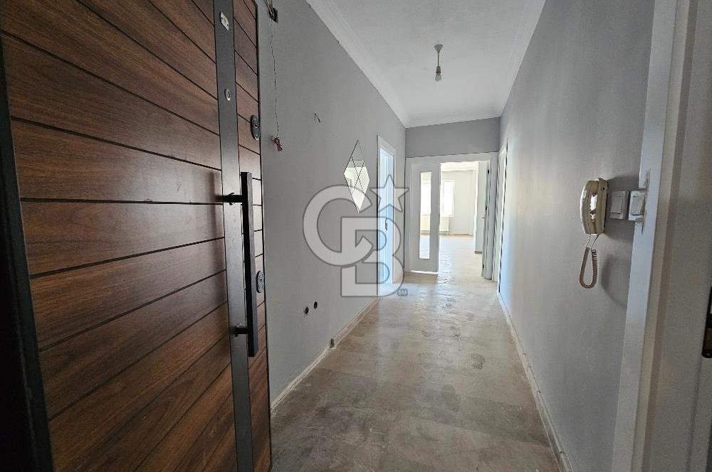 Mersin Mezitli Atatürk Mah. GMK Blv. Cepheli Satılık 4+1 Daire
