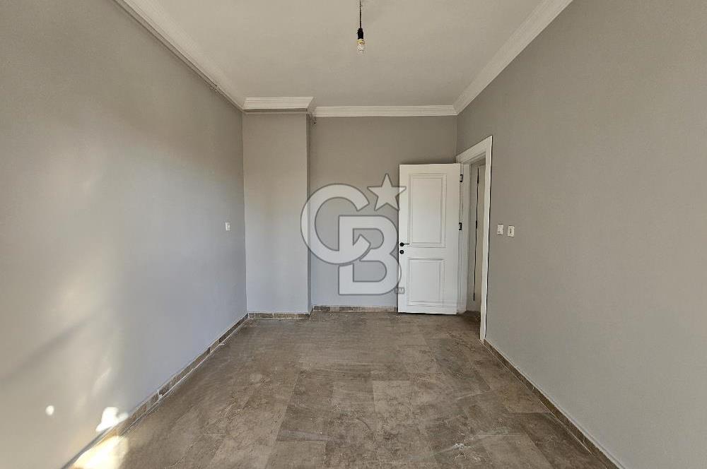 Mersin Mezitli Atatürk Mah. GMK Blv. Cepheli Satılık 4+1 Daire