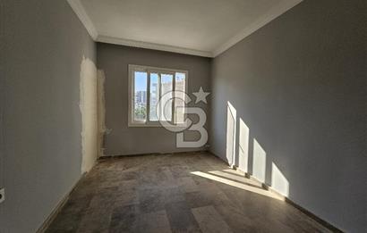 Mersin Mezitli Atatürk Mah. GMK Blv. Cepheli Satılık 4+1 Daire