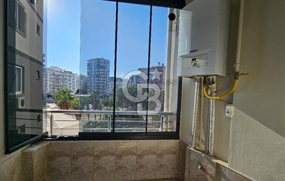 Mersin Mezitli Atatürk Mah. GMK Blv. Cepheli Satılık 4+1 Daire