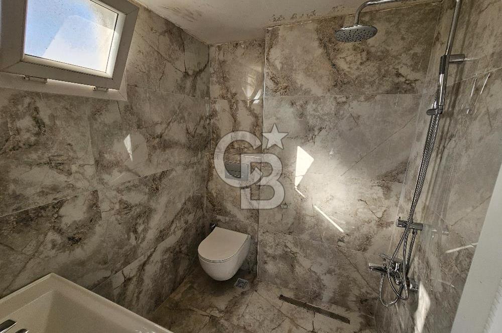 Mersin Mezitli Atatürk Mah. GMK Blv. Cepheli Satılık 4+1 Daire