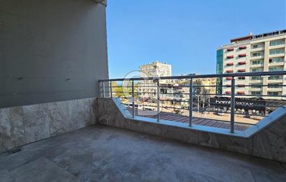 Mersin Mezitli Atatürk Mah. GMK Blv. Cepheli Satılık 4+1 Daire
