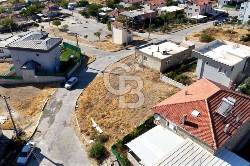 ALİAĞA ÇALTILIDERE'DE KONUT İMARLI (388 M2) SATILIK ARSA