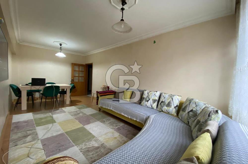 Küçükyalı Mektep Caddesinde 2+1 Yatırımlık