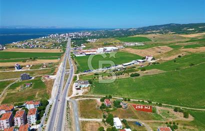 ÇANAKKALE LAPSEKİ DALYAN'DA BOĞAZ MANZARALI SATILIK ARSA