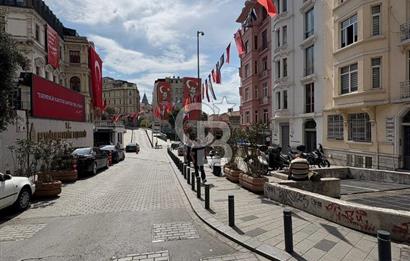 BEYOĞLU MERKEZDE KİRALIK 1+1 TADİLATLI-DENİZ MANZARALI DAİRE