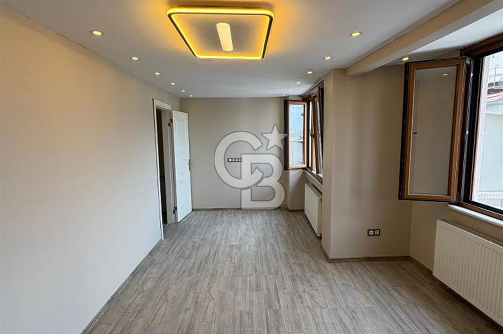 BEYOĞLU MERKEZDE KİRALIK 1+1 TADİLATLI-DENİZ MANZARALI DAİRE