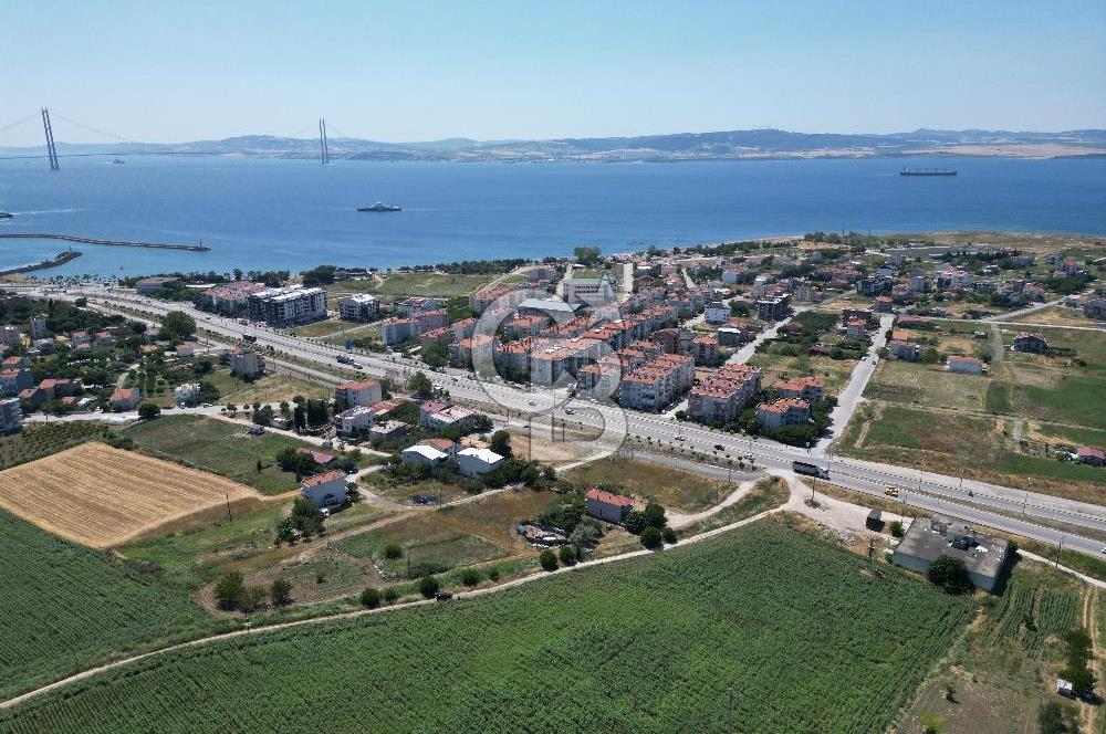 ÇANAKKALE LAPSEKİ DALYAN'DA BOĞAZ MANZARALI SATILIK ARSA