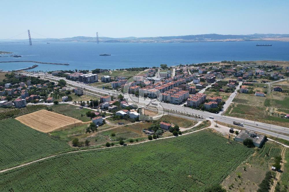 ÇANAKKALE LAPSEKİ DALYAN'DA BOĞAZ MANZARALI SATILIK ARSA