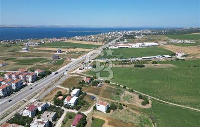 ÇANAKKALE LAPSEKİ DALYAN'DA BOĞAZ MANZARALI SATILIK ARSA