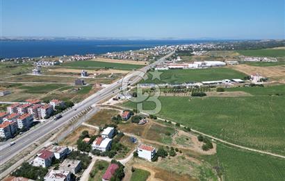 ÇANAKKALE LAPSEKİ DALYAN'DA BOĞAZ MANZARALI SATILIK ARSA