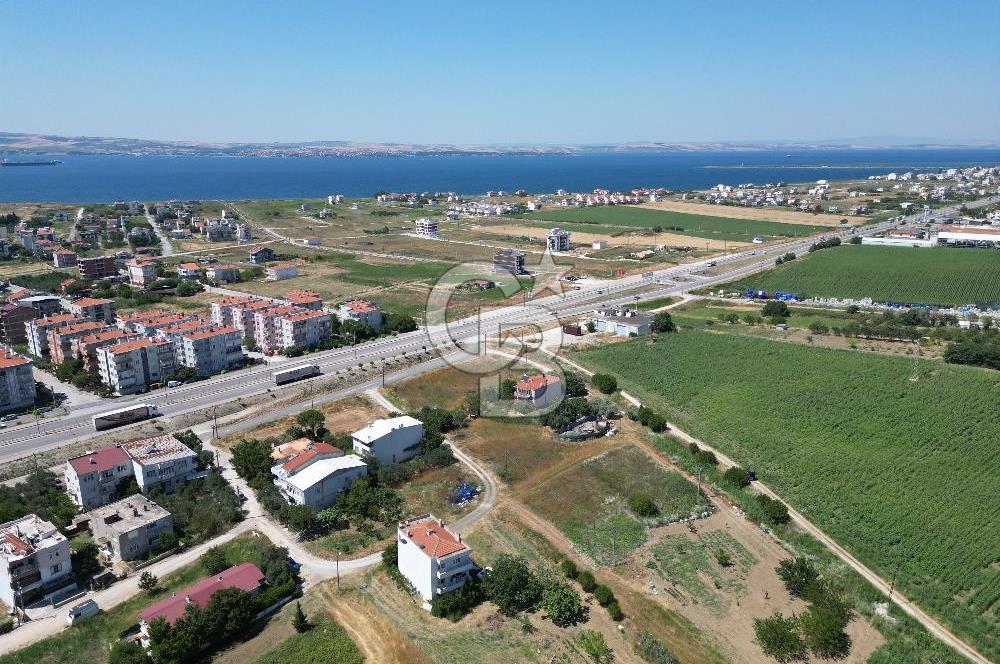 ÇANAKKALE LAPSEKİ DALYAN'DA BOĞAZ MANZARALI SATILIK ARSA