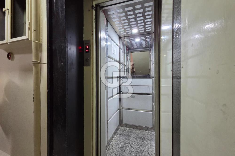 GÜZEL LOKASYONDA KİRALIK OFİS
