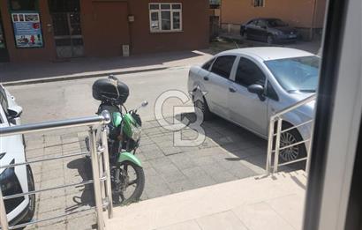 Çayırova Belediyesi'ne yakın 2 katlı satılık dükkan.