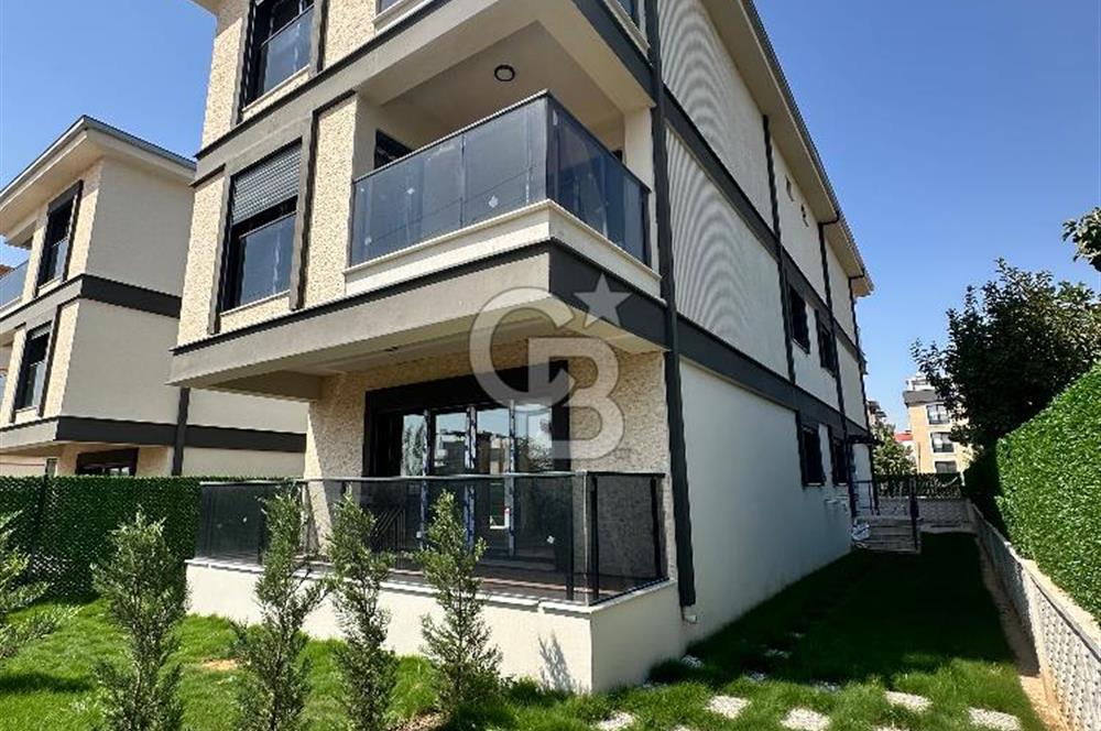 Torbalı İnönü Mh 5+1 210 m2 Havuzlu Satılık Lüks Villa 
