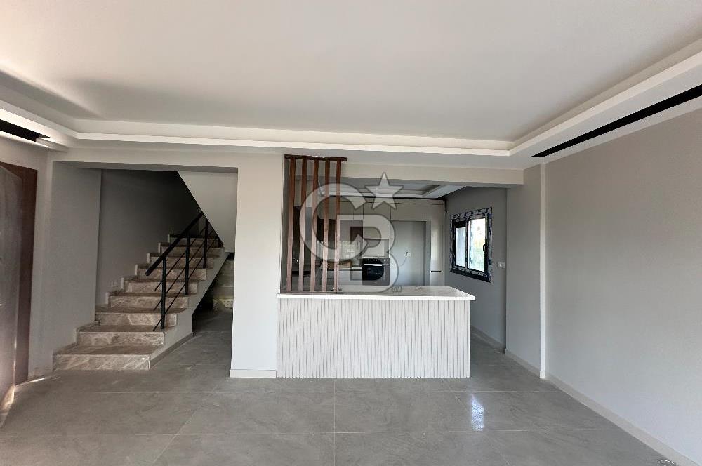 Torbalı İnönü MH 5+1 Tribleks Satılık Lüks Villa