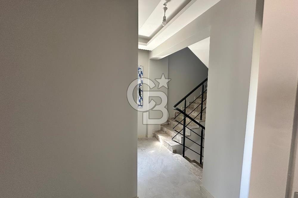 Torbalı İnönü Mh 5+1 210 m2 Havuzlu Satılık Lüks Villa 