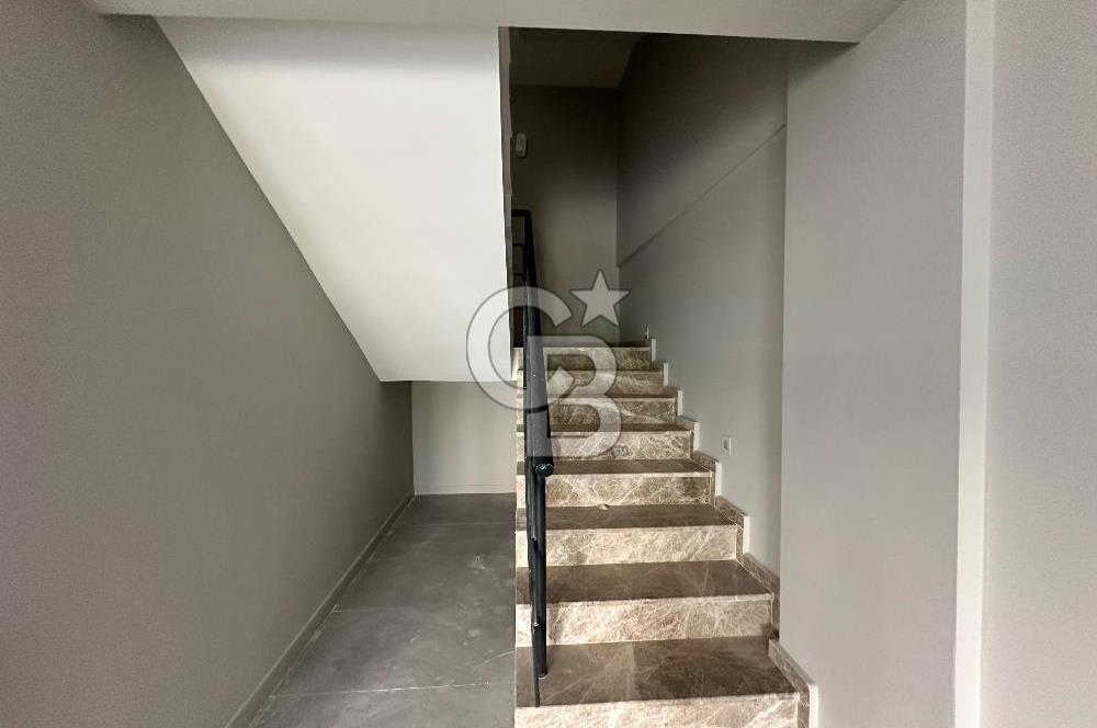 Torbalı İnönü Mh 5+1 210 m2 Havuzlu Satılık Lüks Villa 