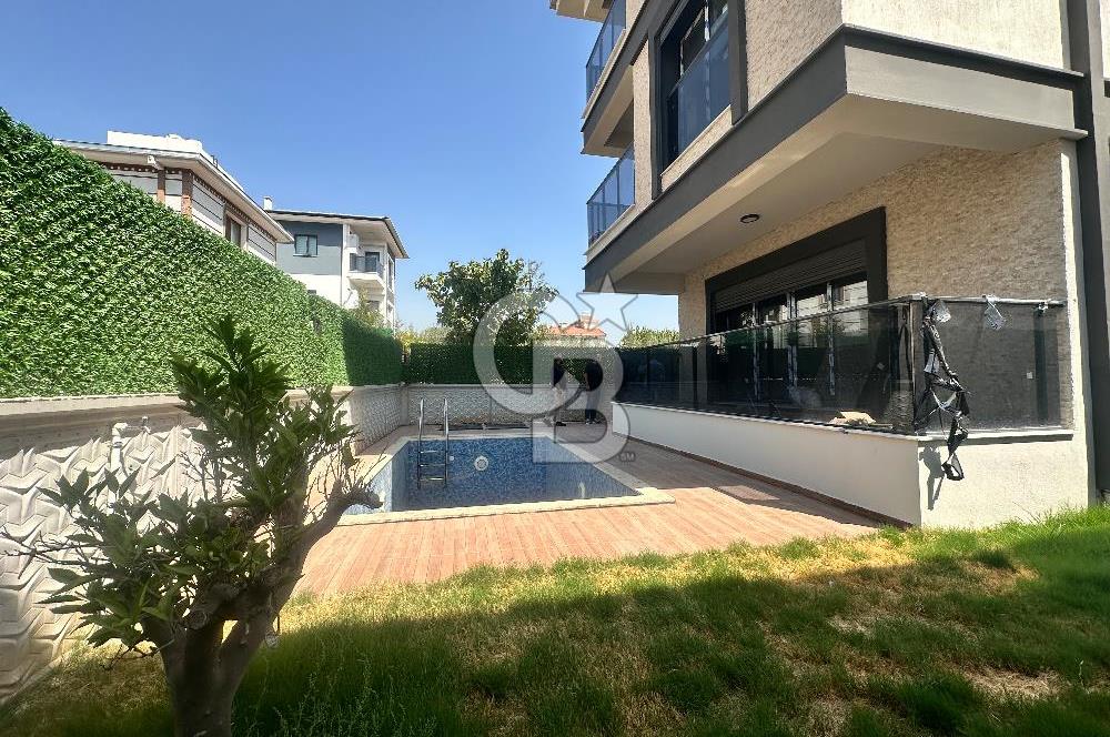 Torbalı İnönü Mh 5+1 210 m2 Havuzlu Satılık Lüks Villa 