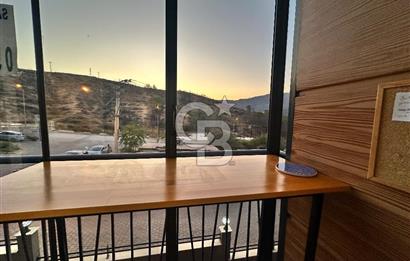 Bayraklı Körfez Mahallesinde 1+1 Satılık Lüks Daire 