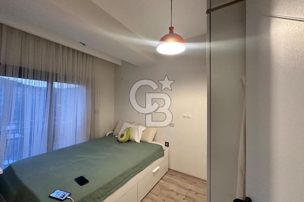 Bayraklı Körfez Mahallesinde 1+1 Satılık Lüks Daire 