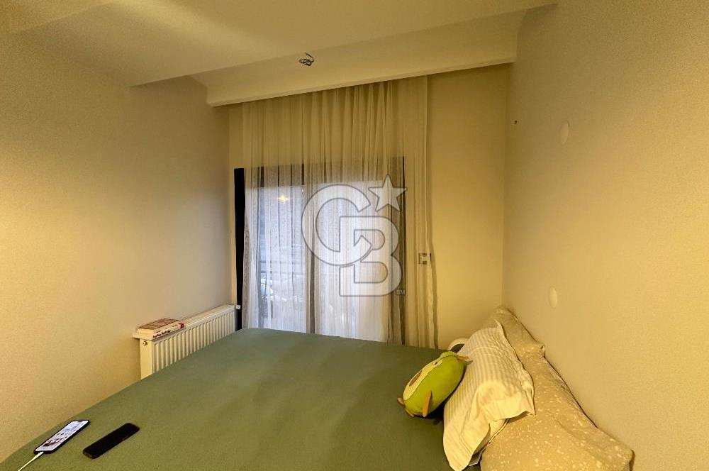 Bayraklı Körfez Mahallesinde 1+1 Satılık Lüks Daire 