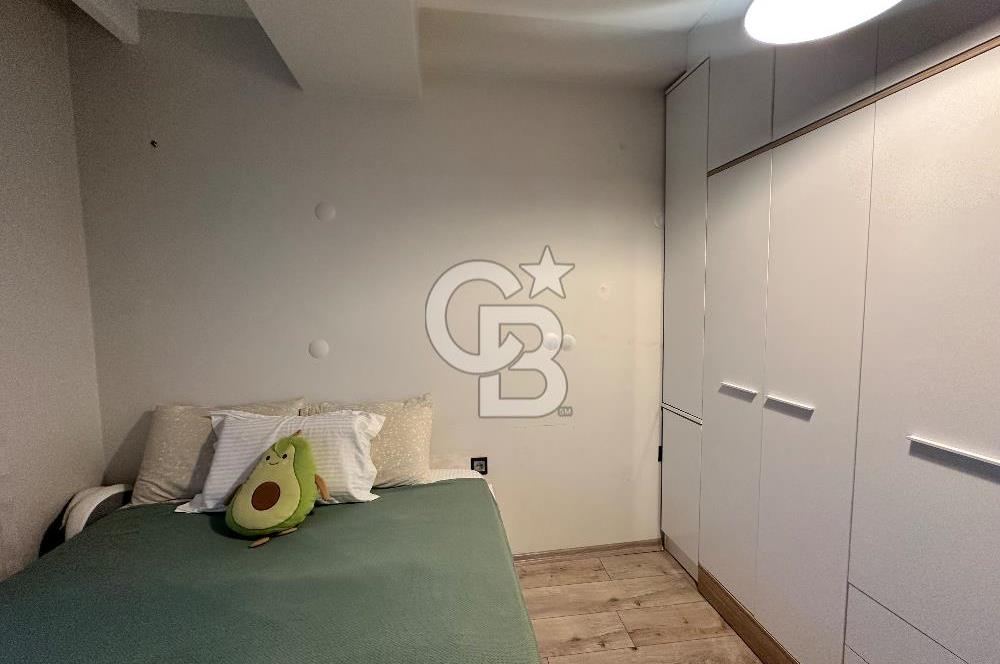 Bayraklı Körfez Mahallesinde 1+1 Satılık Lüks Daire 