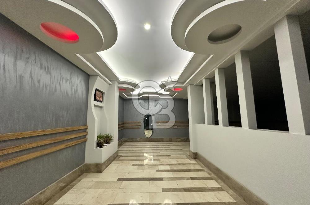 Bayraklı Körfez Mahallesinde 1+1 Satılık Lüks Daire 
