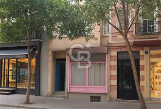 GALATA LÜLECİ HENDEK CADDESİNDE SATILIK 4 KATLI BİNA