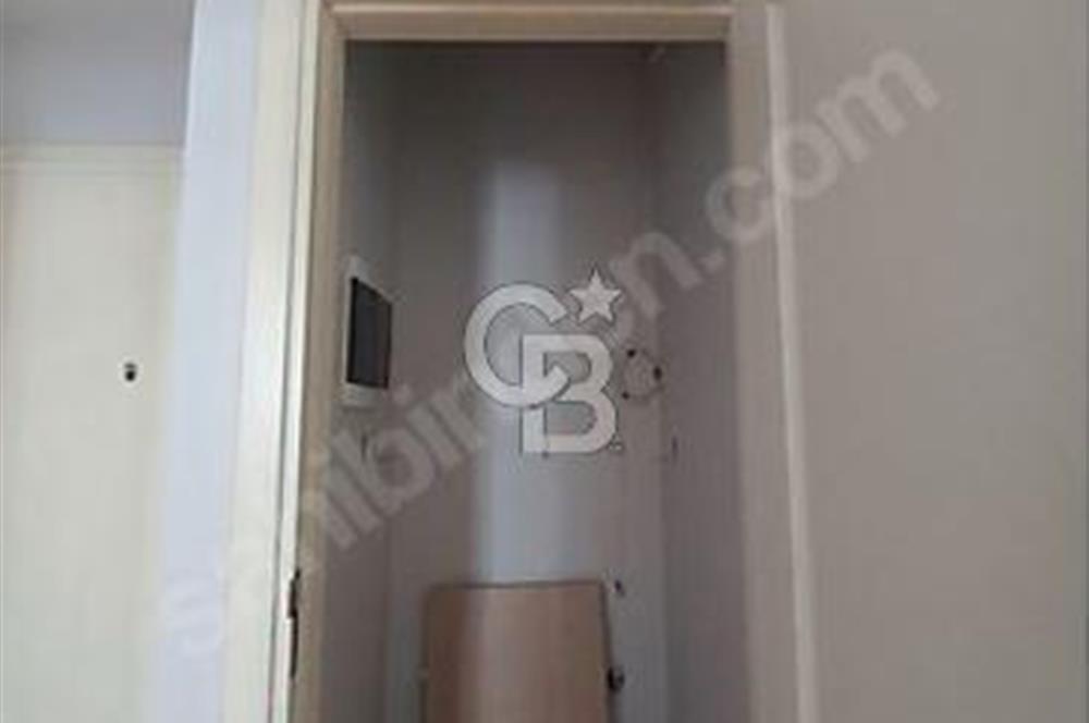 Taşdelen Grand Slam Sitesinde geniş ara kat 1+1, 75 m2 iskanlı !