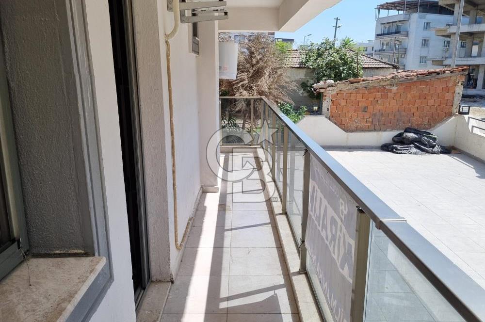 MENEMEN SEYREK MERKEZ'DE  1+1 KİRALIK DAİRE