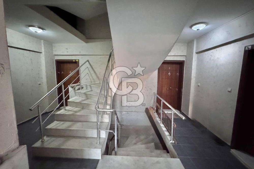 Seyrek 85.Yıl Cumhuriyet Mahallesinde Eşyalık Kiralık 2+1 Daire