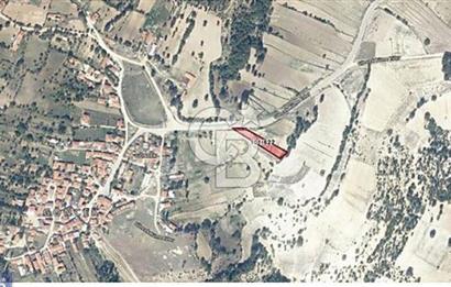 Kütahya Emet Göncek köyü dibinde asfalta cephe 1650 mt !