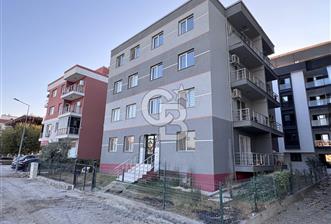 Seyrek 85.Yıl Cumhuriyet Mahallesinde Eşyalık Kiralık 2+1 Daire