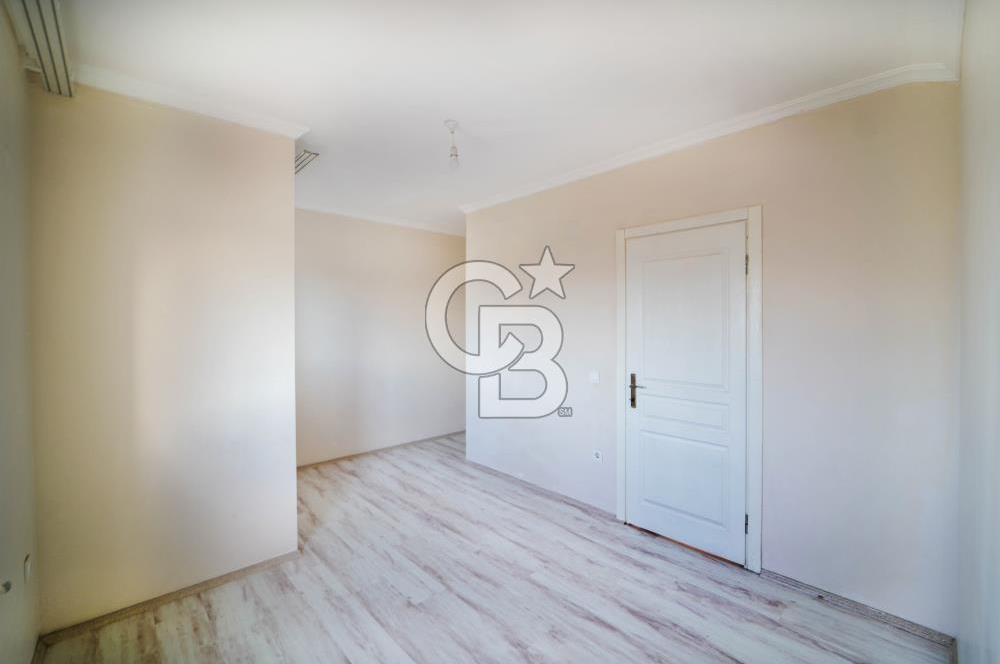 Karapınar'da 2+1 Çatı Dublex Manzaralı Kiralık Daire
