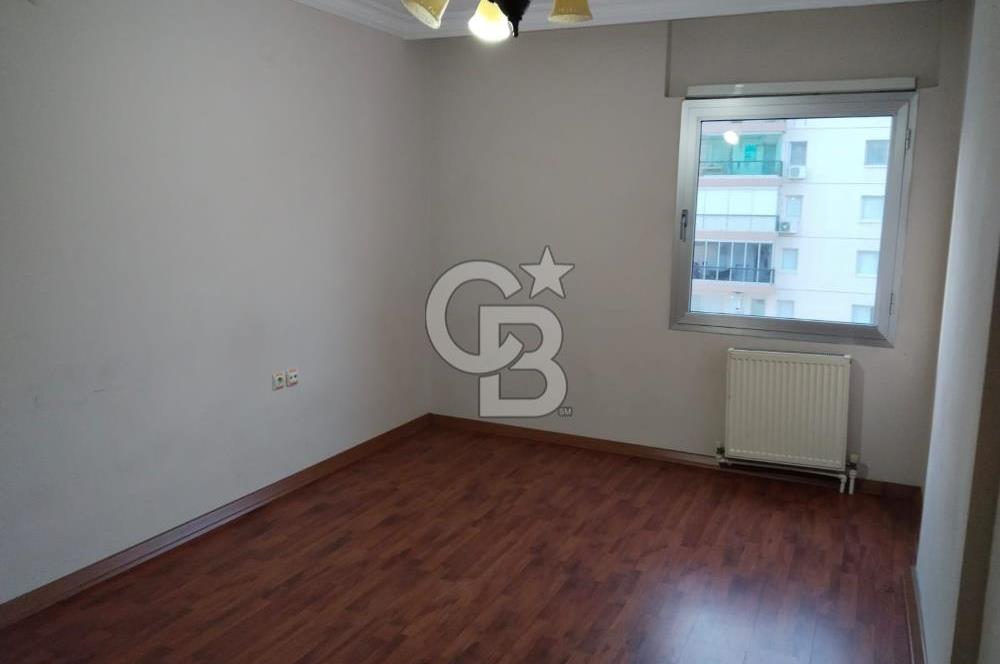 BAYRAKLI ARMAĞAN ÇAĞLAYAN SİTESİ 2+1 SATILIK DAİRE 