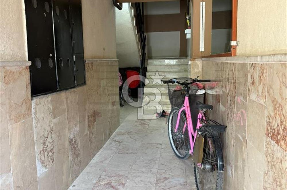 Seferihisar Çolakibrahim’de Çift Cepheli 3+1 Park ve Belediyeye Yakın Satılık Daire