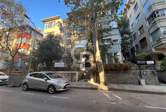 Suadiye, Fahrettin Kerim Gökay Caddesi / Kurudere Sokak Ters Dubleks 