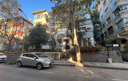 Suadiye, Fahrettin Kerim Gökay Caddesi / Kurudere Sokak Ters Dubleks 