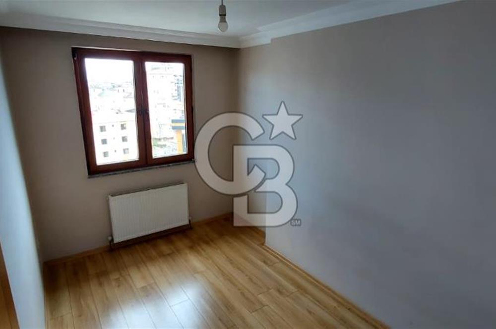 Kartal Çanakkale Cad Cepheli Geniş 2+1 Satılık