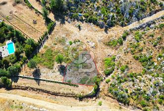 Muğla Marmaris Turunç Dereözü Mevkinde Satılık Arsa